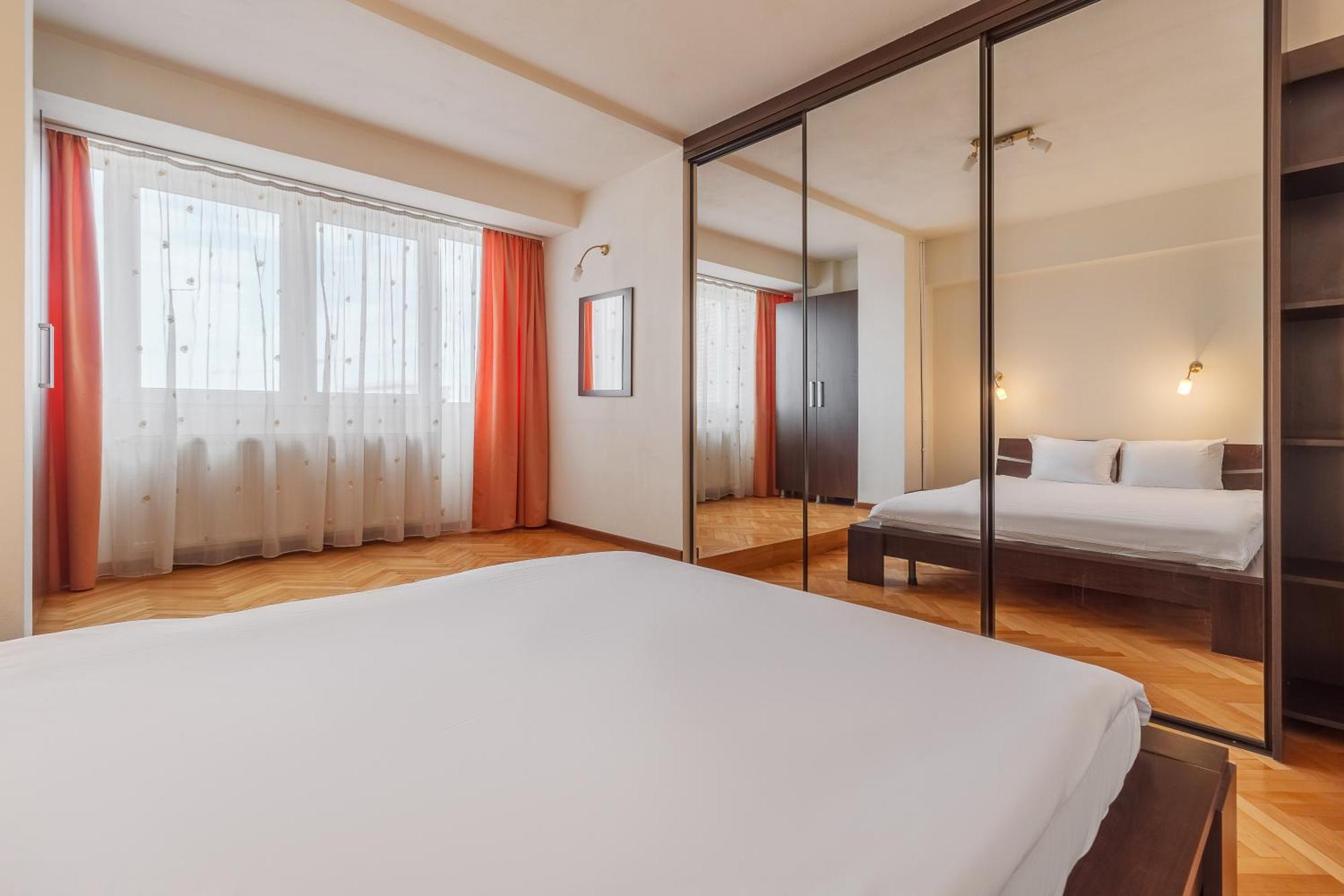 Ferienwohnung Scala Flat Oradea Exterior foto